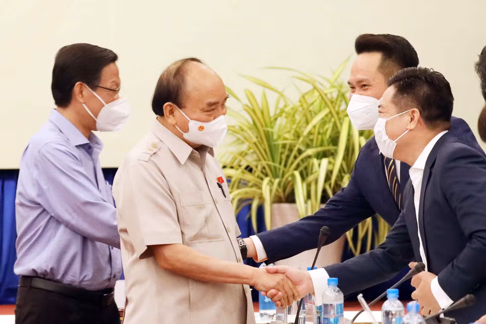 Sáng 12/10, tại Thành phố Hồ Chí Minh, Chủ tịch nước Nguyễn Xuân Phúc gặp mặt Hội Doanh nhân trẻ Việt Nam nhân kỷ niệm Ngày Doanh nhân Việt Nam 13/10. (Ảnh: Thống Nhất/TTXVN)