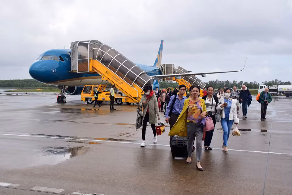 Cảng hàng không Quốc tế Phú Bài (Thừa Thiên-Huế) được đầu tư nâng cấp để đạt công suất 5 triệu hành khách (đến 2020) và 9 triệu hành khách (đến năm 2030). (Ảnh: Hồ Cầu/TTXVN)