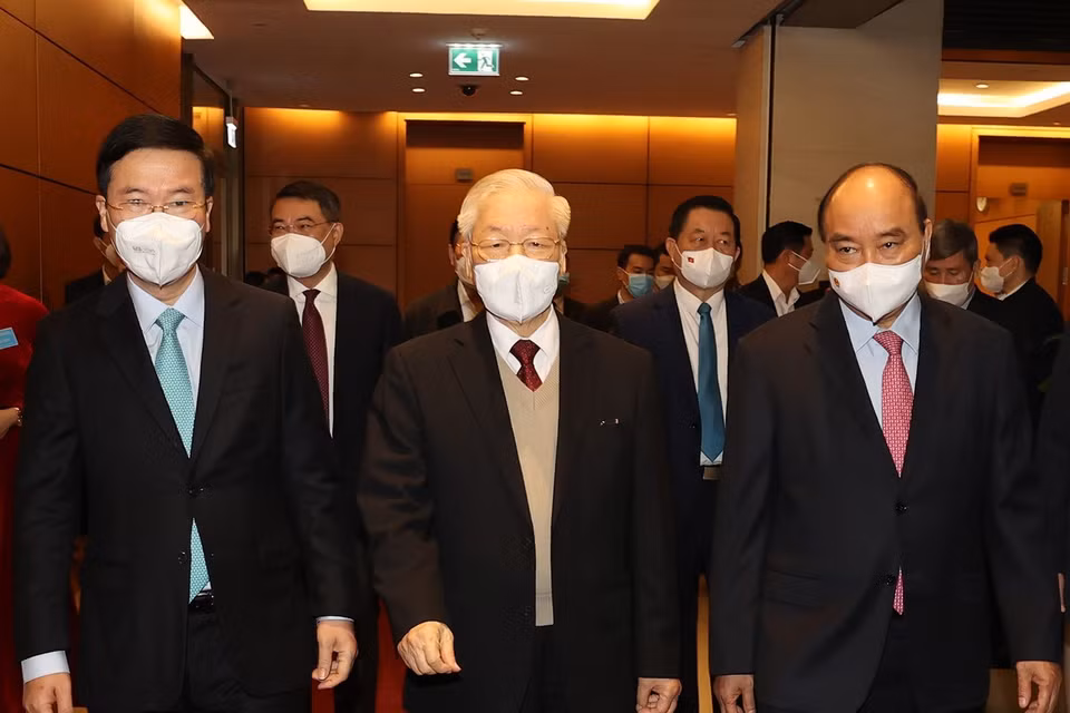 Tổng Bí thư Nguyễn Phú Trọng, Chủ tịch nước Nguyễn Xuân Phúc Thường trực Ban Bí thư Võ Văn Thưởng cùng các vị lãnh đạo Đảng, Nhà nước và các đại biểu dự hội nghị. (Ảnh: Trí Dũng/TTXVN)
