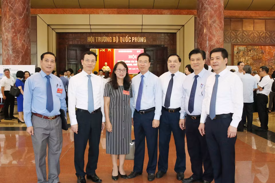 Ông Võ Văn Thưởng, Uỷ viên Bộ Chính trị, Bí thư Trung ương Đảng, Trưởng Ban Tuyên giáo Trung ương và các đại biểu dự Hội nghị. (Ảnh: Phương Hoa/TTXVN)