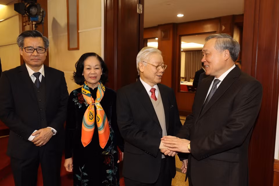 Tổng Bí thư, Chủ tịch nước Nguyễn Phú Trọng với các đại biểu dự khai mạc Hội nghị. (Ảnh: Trí Dũng/TTXVN)