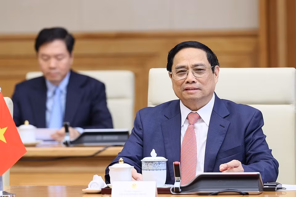 Thủ tướng Phạm Minh Chính khẳng định chuyến thăm Việt Nam của Thủ tướng Singapore Lý Hiển Long đã gửi đi thông điệp về quyết tâm mạnh mẽ của hai nước cùng hợp tác để phát triển lên một tầm cao mới mạnh mẽ, sâu rộng, toàn diện, bền vững và bao trùm hơn nữa, đóng góp tích cực cho hòa bình, ổn định và phát triển ở khu vực. (Ảnh: Dương Giang/TTXVN)