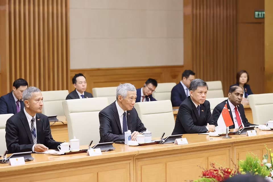Thủ tướng Lý Hiển Long cảm ơn sự đón tiếp trọng thị và nồng hậu phía Việt Nam dành cho đoàn; đánh giá cao những thành tựu to lớn Việt Nam đạt được trong quá trình phục hồi và phát triển kinh tế-xã hội sau đại dịch COVID-19.(Ảnh: Dương Giang/TTXVN)