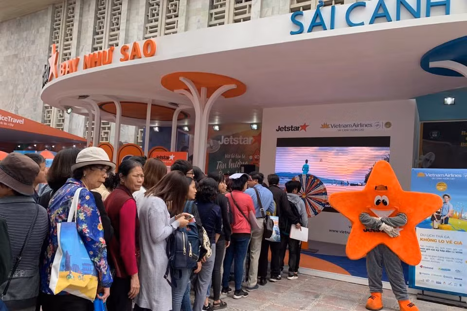Khoảng 40.000 vé máy bay giá rẻ và trên 18.000 tour trọn gói giảm giá đặc biệt sẽ được chào bán tại đây. (Ảnh: PV/Vietnam+)