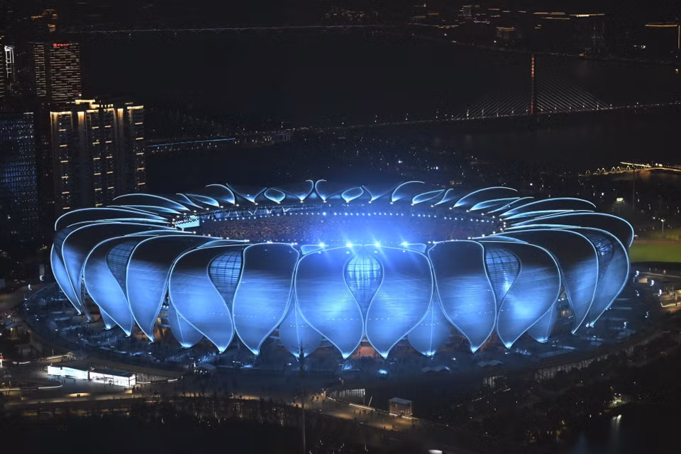 Quang cảnh Sân vận động Olympic Hàng Châu (Trung Quốc) trước Lễ Bế mạc ASIAD 2023, ngày 8/10. (Ảnh: THX/TTXVN)