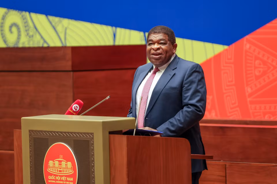 Phát biểu tại Tọa đàm, ngài Martin Chungong - Tổng thư ký Liên minh Nghị viện thế giới (IPU) chúc mừng Quốc hội Việt Nam và Trung ương Đoàn Thanh niên Cộng sản Hồ Chí Minh tổ chức một buổi tọa đàm ý nghĩa này. (Ảnh: Minh Sơn/Vietnam+)