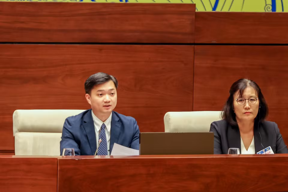 Ông Nguyễn Minh Triết - Bí thư Trung ương Đoàn, Chủ tịch Hội Sinh viên Việt Nam phát biểu tại Tọa đàm. (Ảnh: Minh Sơn/Vietnam+)
