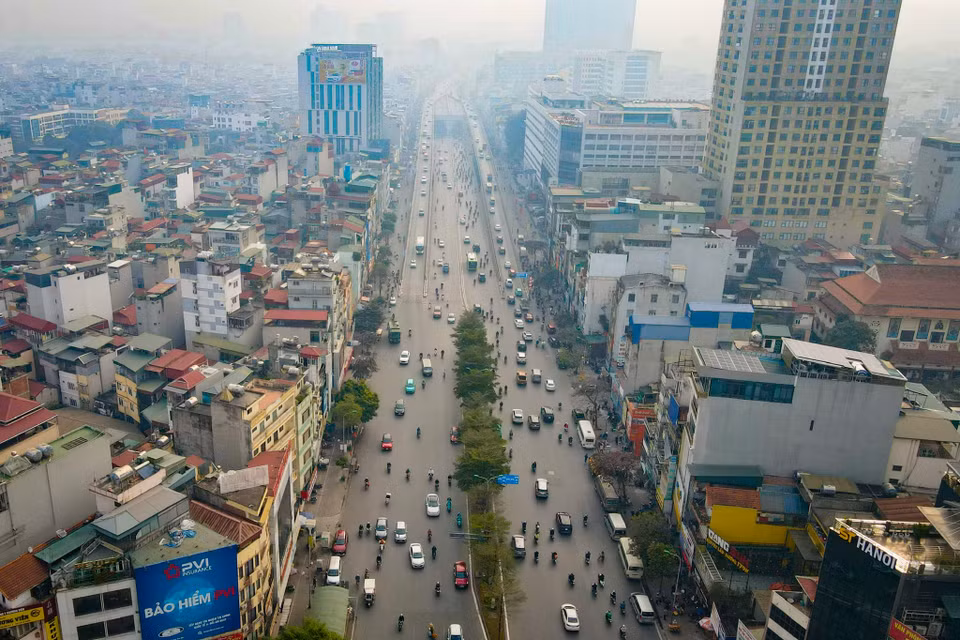 Trước đó, đoạn tuyến từ cầu Vĩnh Tuy đến Ngã Tư Sở đã hoàn thành. (Ảnh: PV/Vietnam+)