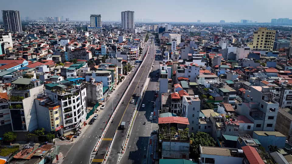 Đây là một trong những dự án đầu tư hạ tầng kỹ thuật trọng điểm thành phố giao cho quận Long Biên thực hiện và là công trình chào mừng 70 năm Ngày Giải phóng Thủ đô (10/10/1954 - 10/10/2024). (Ảnh: Hoài Nam/Vietnam+)