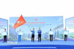 Ra mắt Đội hình trí thức trẻ xây dựng nông thôn mới cấp Trung ương. (Ảnh: Đại Nghĩa/TTXVN)
