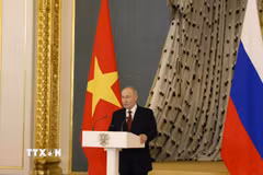Tổng thống Liên bang Nga Vladimir Putin phát biểu. (Ảnh: Thống Nhất/TTXVN)