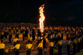 Lễ hội gắn với kỷ niệm 5 năm Nghệ thuật Xòe Thái được UNESCO ghi danh vào Danh sách Di sản văn hóa phi vật thể đại diện của nhân loại. (Ảnh: CTV/Vietnam+)