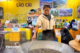 Khám phá ẩm thực đặc sắc của các dân tộc Việt Nam tại Hội chợ mùa Thu