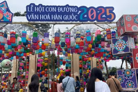Đến Lễ hội Con đường văn hóa Hàn Quốc 2025 tại Hà Nội tìm hiểu về'xứ kimchi'