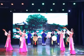 Trước những tác động sâu rộng của chuyển đổi số, hội thảo góp phần cụ thể hóa tinh thần Nghị quyết số 80-NQ/TW của Bộ Chính trị và Nghị quyết số 28/2026/QH16 của Quốc hội, hướng tới mục tiêu đưa văn hóa trở thành nguồn lực nội sinh, động lực phát triển và sức mạnh mềm quốc gia. (Ảnh: PV/Vietnam+)