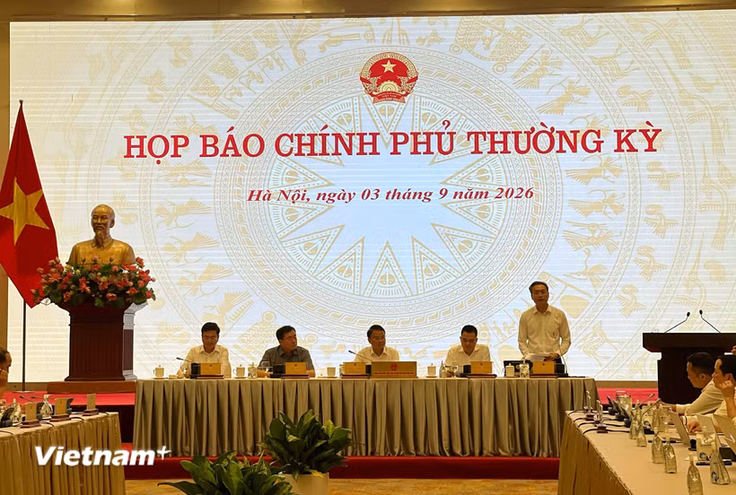 Buổi họp báo Chính phủ thường kỳ tháng 8/2026 vừa diễn ra chiều nay, ngày 3/9 tại Hà Nội. (Ảnh: M.Mai/Vietnam+)