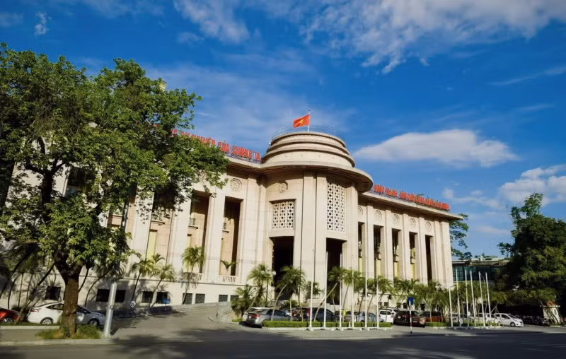 Ngân hàng Nhà nước hướng dẫn cho vay siêu dự án tại Hà Nội, nâng trần tối đa lên 52% vốn tự có. (Ảnh: Vietnam+)