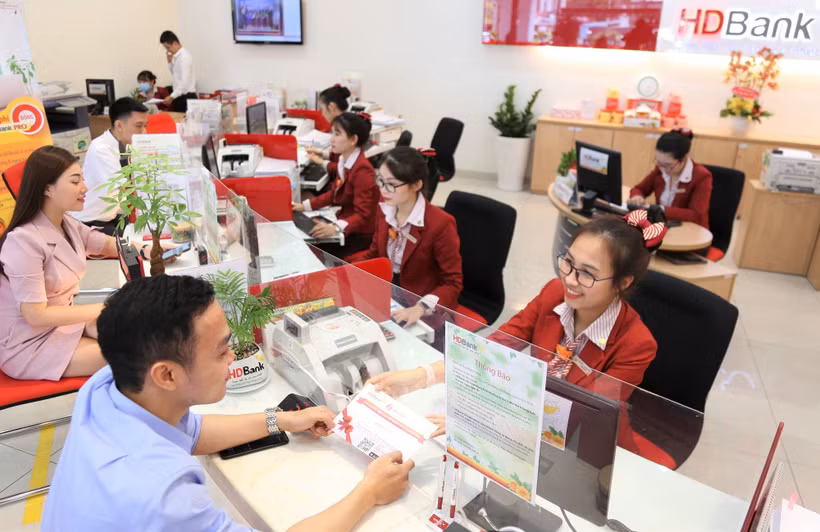HDBank dành 10.000 tỷ đồng giảm lãi suất 1,5% hỗ trợ doanh nghiệp. (Ảnh: Vietnam+)