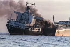Iran tái kích hoạt chiến thuật thời thập niên 1980 tại eo biển Hormuz 