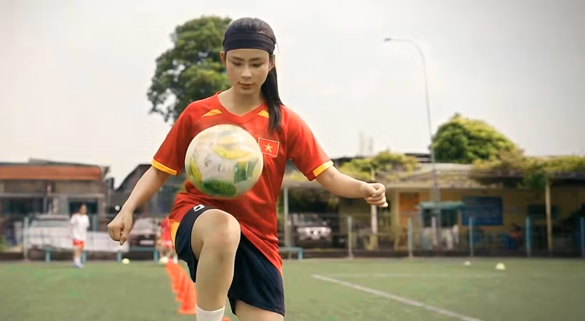 Phim truyền thông điệp giản dị: Người phụ nữ cũng cần một khoảng thời gian, một không gian thuộc về mình. (Ảnh: VTV)