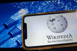 Trang web bách khoa toàn thư miễn phí Wikipedia. (Ảnh: Yahoo News)