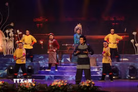 Các nghệ sỹ Thành phố Hồ Chí Minh tham gia cuộc thi “Tài năng diễn viên sân khấu cải lương Trần Hữu Trang” năm 2026. (Ảnh: Thu Hương/TTXVN)