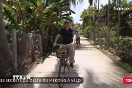 Một khung hình trong phóng sự “Việt Nam: Những bí mật của Đồng bằng sông Cửu Long” của Franceinfo. (Ảnh: TTXVN phát)