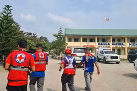 Tổng thống Philippines yêu cầu điều tra toàn diện vụ xả súng tại trường học