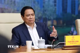 Thủ tướng Phạm Minh Chính chủ trì Hội nghị sơ kết việc thực hiện chỉ tiêu phát triển nhà ở xã hội 7 tháng đầu năm 2025. (Ảnh: Dương Giang/TTXVN)