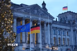 Bên ngoài tòa nhà Quốc hội Đức ở Berlin. (Ảnh: THX/TTXVN)
