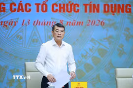 Thủ tướng Lê Minh Hưng làm việc với Ngân hàng Nhà nước Việt Nam và các hệ thống tín dụng. (Ảnh: Dương Giang/TTXVN)