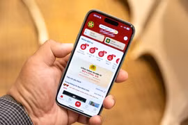 Ứng dụng VNeID tích hợp nhiều dịch vụ công, ứng dụng phục vụ công dân. (Ảnh: Minh Sơn/Vietnam+)
