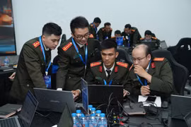 Bộ Công an đã chỉ đạo Cục An ninh mạng và phòng, chống tội phạm sử dụng công nghệ cao phối hợp cùng Hiệp hội An ninh mạng quốc gia tổ chức chương trình Diễn tập An ninh mạng quốc gia năm 2025. (Ảnh: PV/Vietnam+)