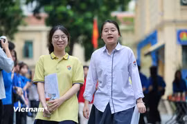 Thí sinh dự thi Tốt nghiệp trung học phổ thông. (Ảnh: Minh Sơn/Vietnam+)