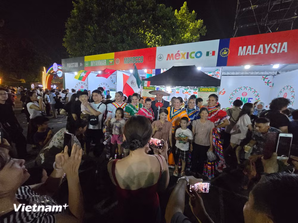 vnp_am-thuc-le-hoi-11.jpg