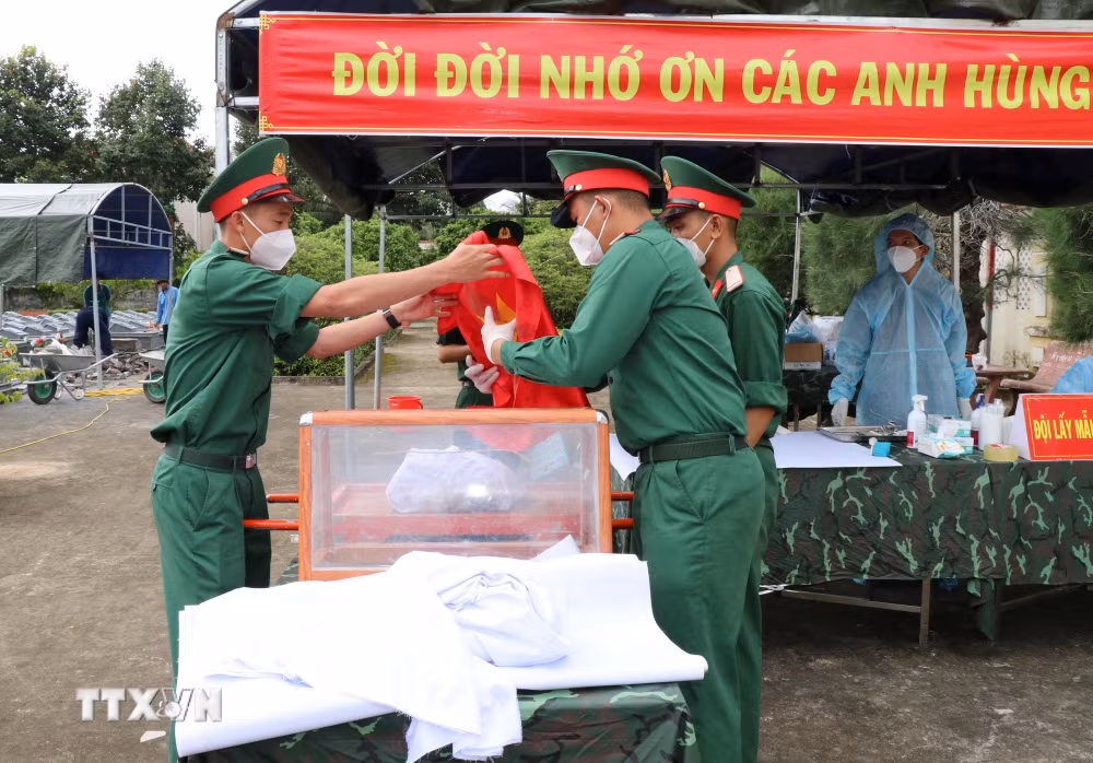 ttxvn_vinh-long-day-nhanh-cong-tac-xac-dinh-danh-tinh-hai-cot-liet-si-9002055.jpg