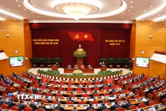 Phiên Khai mạc Hội nghị lần thứ tư Ban Chấp hành Trung ương Đảng khóa XIV. (Ảnh: Phương Hoa/TTXVN)