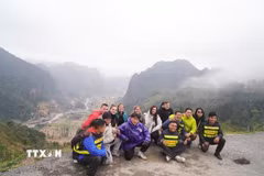 Du lịch Hà Giang là hành trình không thể bỏ qua của nhiều du khách quốc tế khi đến với Việt Nam. (Ảnh: Khánh Hoà/TTXVN)