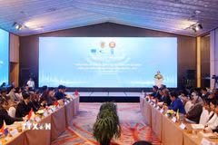 Diễn đàn Pháp luật ASEAN 2026 với chủ đề “Ứng dụng trí tuệ nhân tạo (AI) trong công tác xây dựng và thi hành pháp luật trong kỷ nguyên số”. (Ảnh: Phạm Kiên/TTXVN)