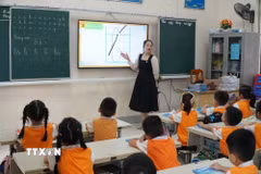 Đây là năm thứ hai ngành Giáo dục Nghệ An triển khai biệt phái giáo viên trên phạm vi toàn tỉnh sau khi thực hiện chính quyền địa phương hai cấp. (Ảnh: Bích Huệ/TTXVN)