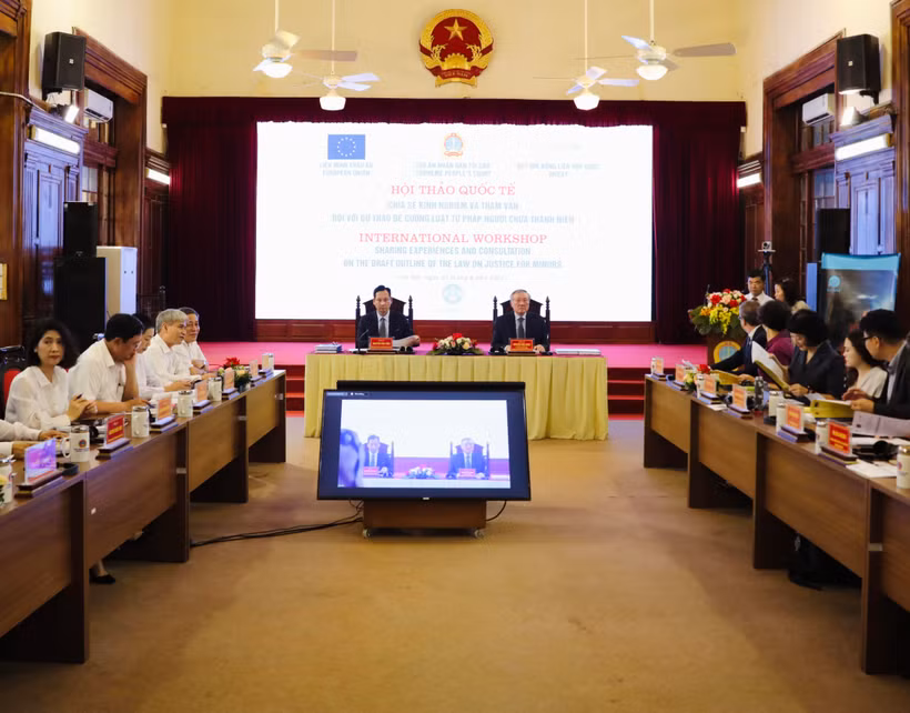 Hội thảo tham vấn để học hỏi từ kinh nghiệm của các quốc gia đã ban hành luật tư pháp người chưa thành niên. 