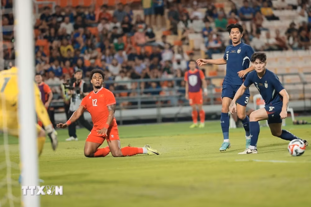 ttxvn-asean-cup-2024-xuan-son-05-3.jpg