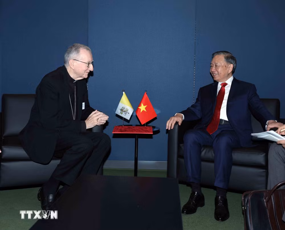 ttxvn_tong-bi-thu-chu-tich-nuoc-to-lam-gap-thu-tuong-vatican-2309.jpg