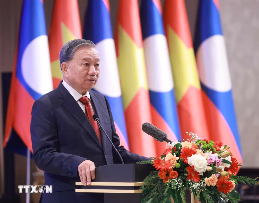 ttxvn-tong-bi-thu-to-lam-va-phu-nhan-du-chieu-dai-cap-nha-nuoc-do-tong-bi-thu-chu-tich-nuoc-lao-va-phu-nhan-chu-tri-1.jpg