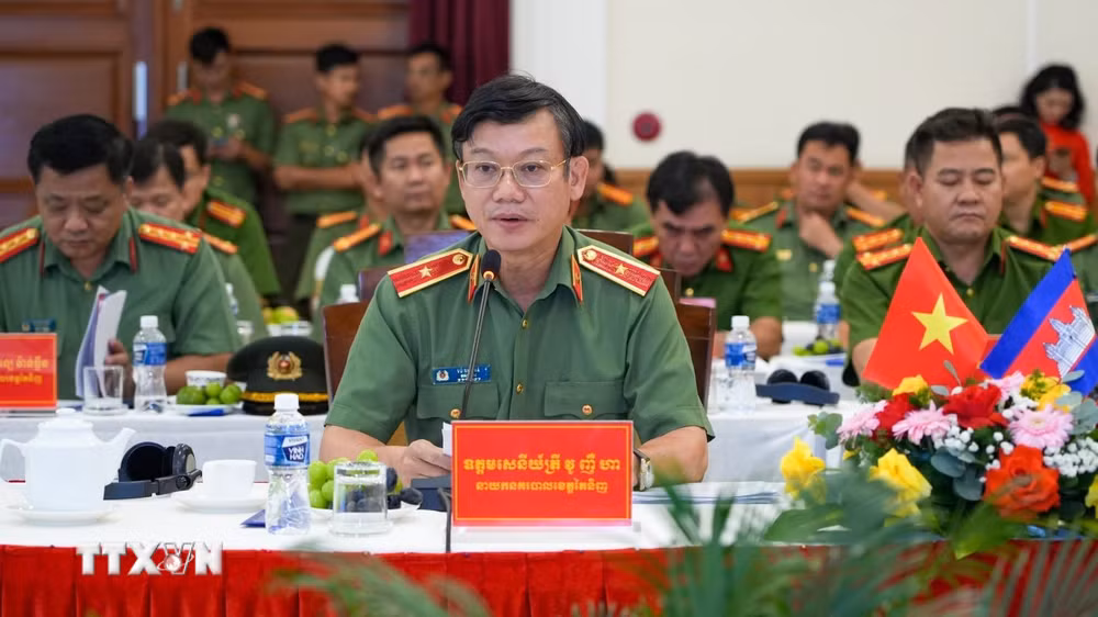 ttxvn-tay-ninh-cung-3-tinh-giap-bien-campuchia-tang-cuong-bao-dam-an-ninh-trat-tu-1809-2.jpg