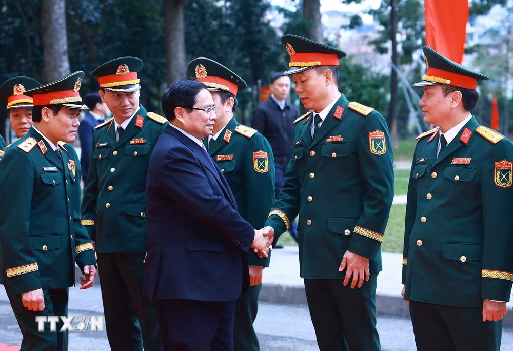ttxvn-thu-tuong-chuc-mung-nganh-y-te-nhan-ky-niem-70-nam-ngay-thay-thuoc-viet-nam-24-3.jpg