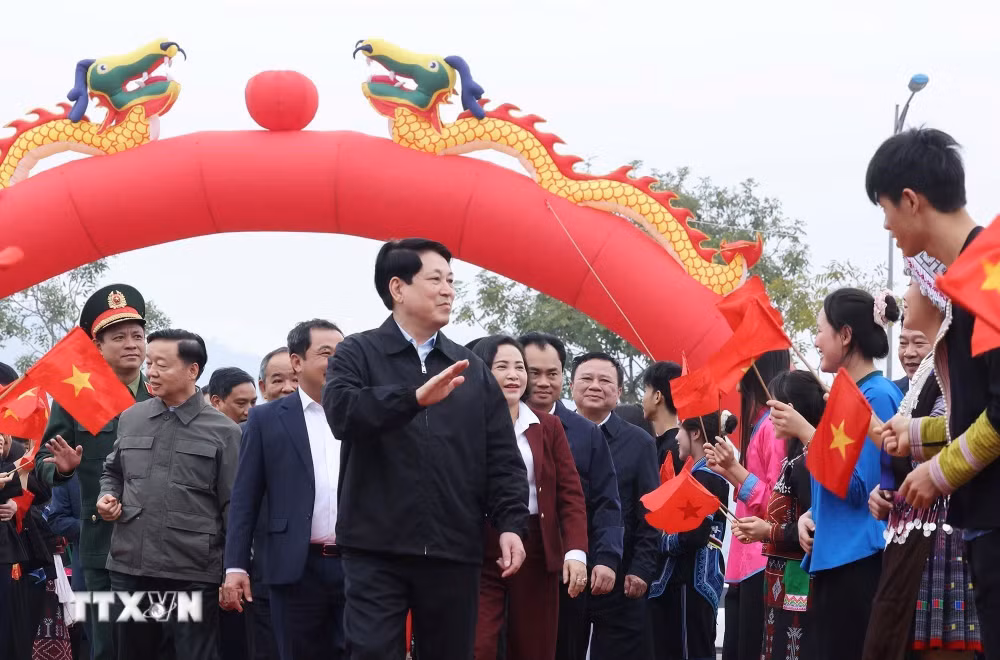 ttxvn-chu-tich-nuoc-du-le-phat-dong-tet-trong-cay-nam-2026-23-6.jpg