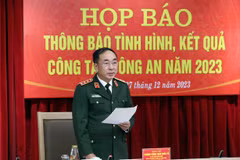 Thượng tướng Trần Quốc Tỏ, Ủy viên Trung ương Đảng, Thứ trưởng Bộ Công an phát biểu. (Ảnh: Phạm Kiên/TTXVN)