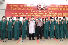 Bình Định tăng cường thêm 22 y, bác sỹ hỗ trợ TP.HCM chống dịch