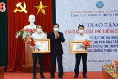 Cơ quan TTXVN nhận bằng khen của Thủ tướng về phòng, chống thiên tai